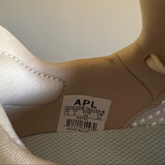 NEW APL Women’s Techloom Tracer Beach/Metallic Pearl/White Size 7.5 - Picture 9 of 13